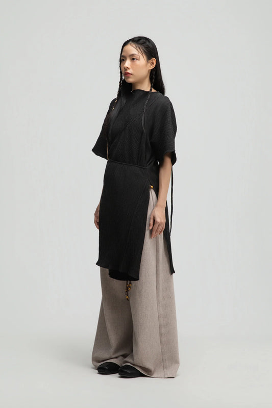 High Neck Wrap Longline Top (Black) - BEV C multi label store