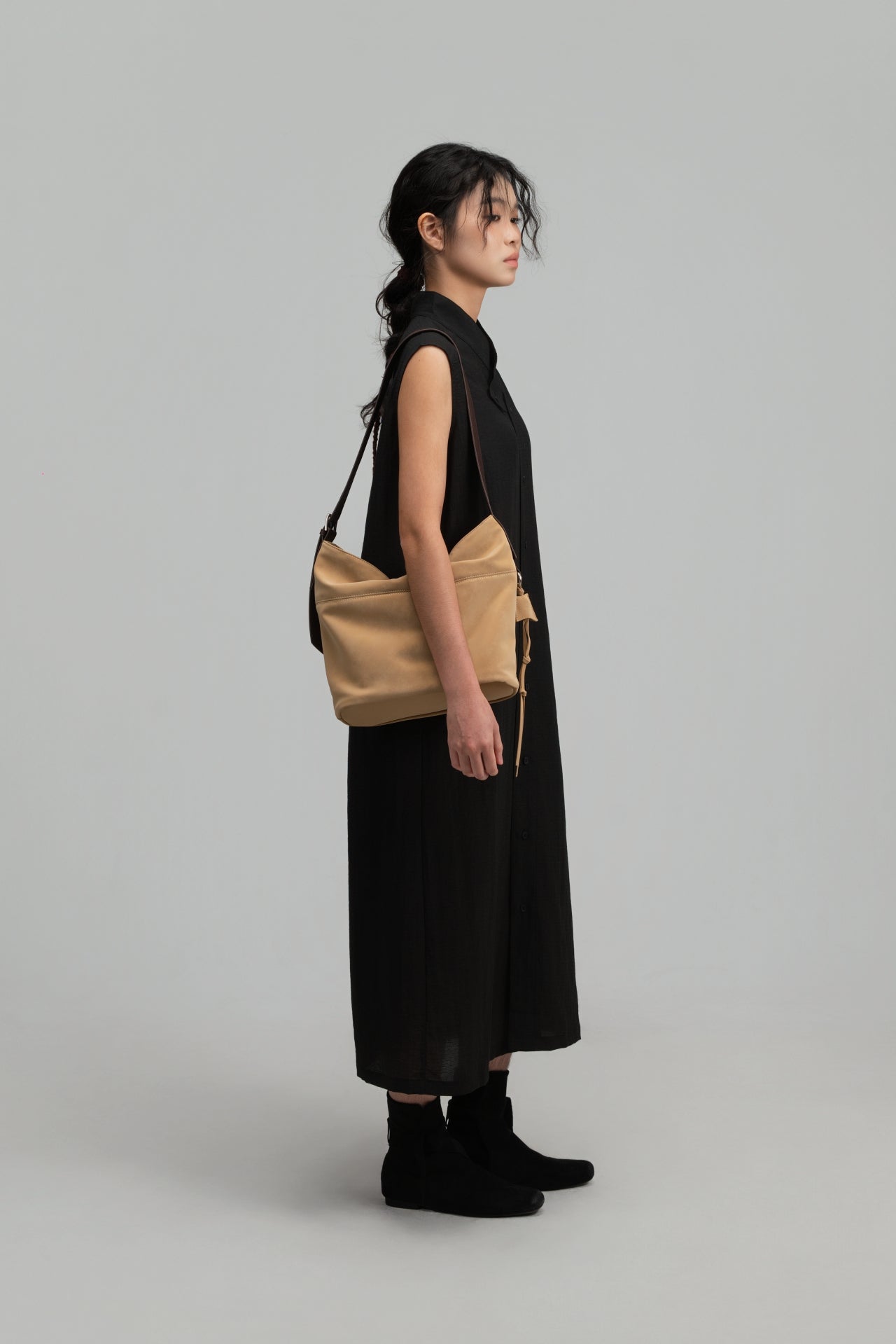 Small Soft Snow Leather Bag (Dune)