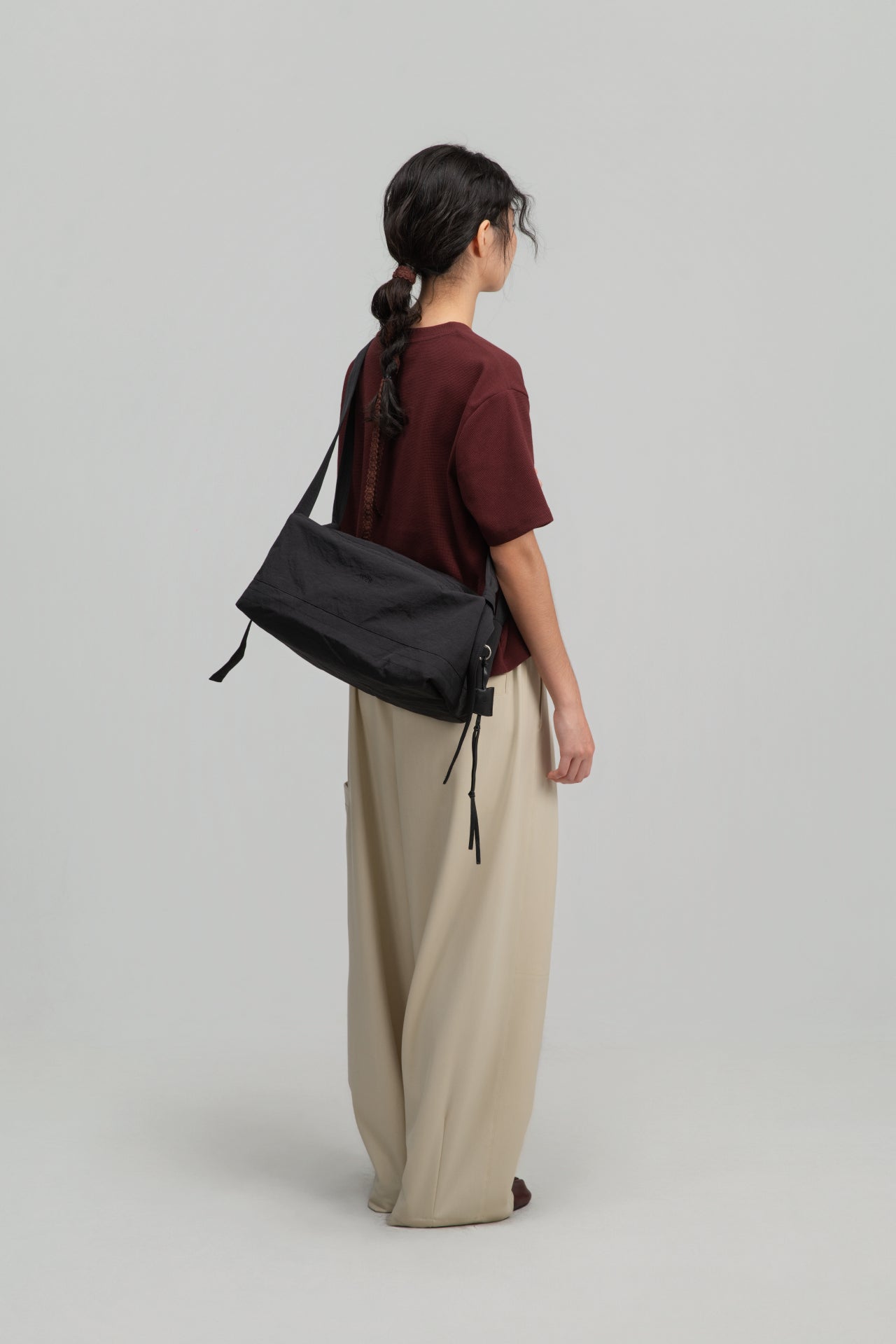 Medium Loaf Nylon Bag (Dark Grey) - BEV C multi label store