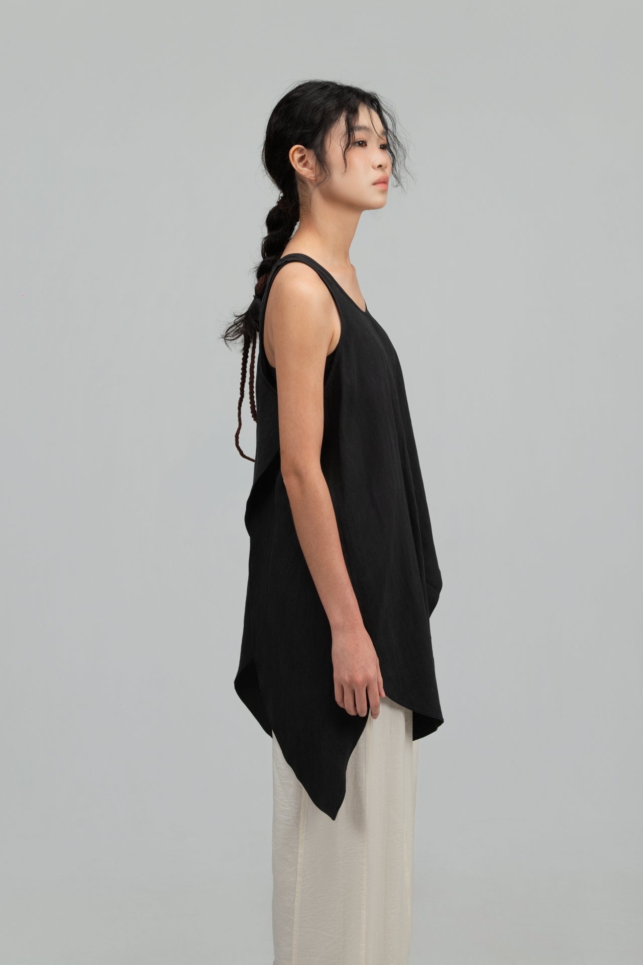 Asymmetrical Layering Long Tank Top (Black)