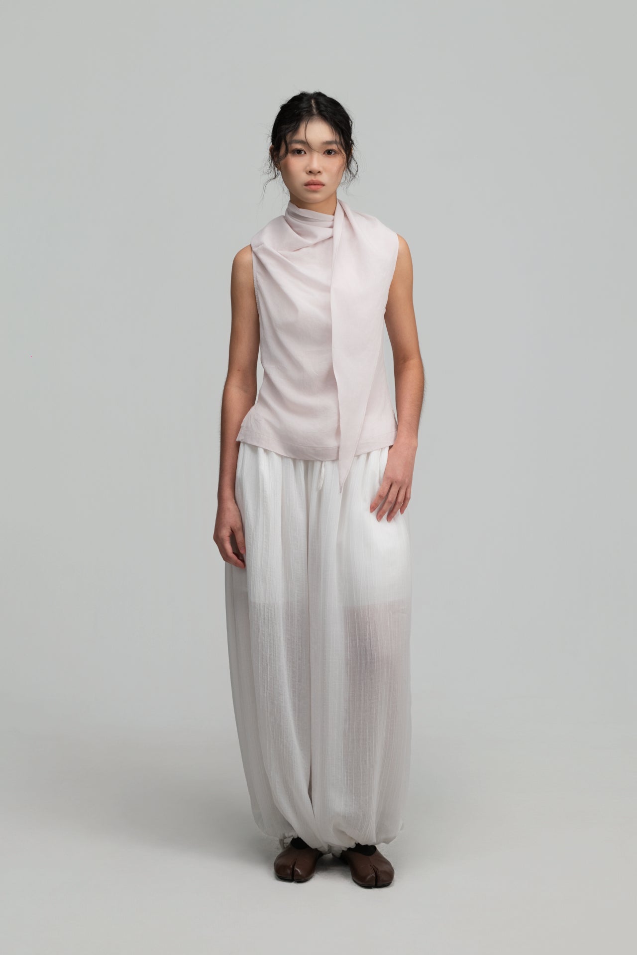 Triangle Neck-Scarf Tank Top (Blush) - BEV C multi label store