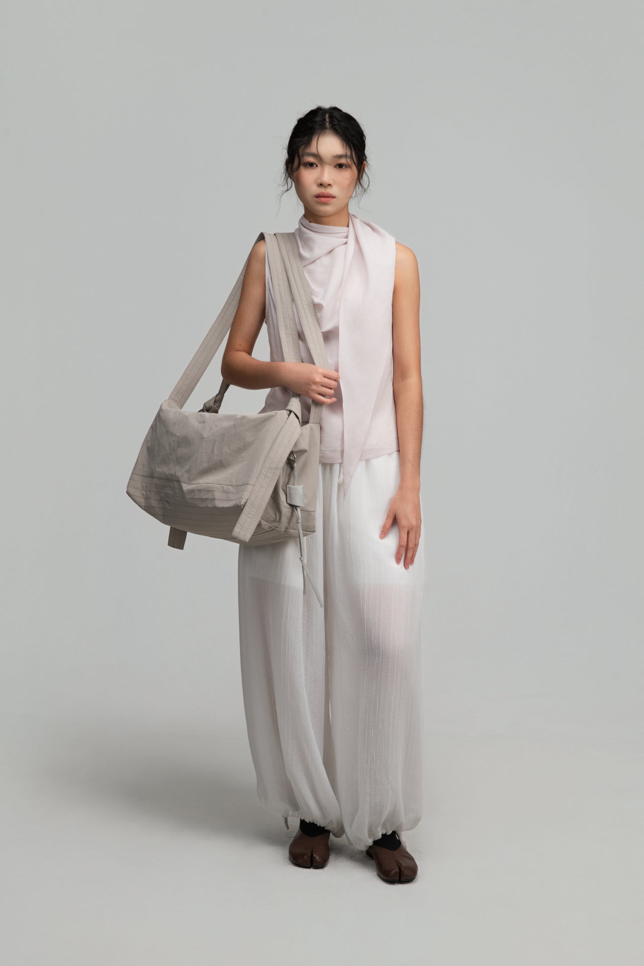 Large Loaf Nylon Bag (Light Grey) - BEV C multi label store