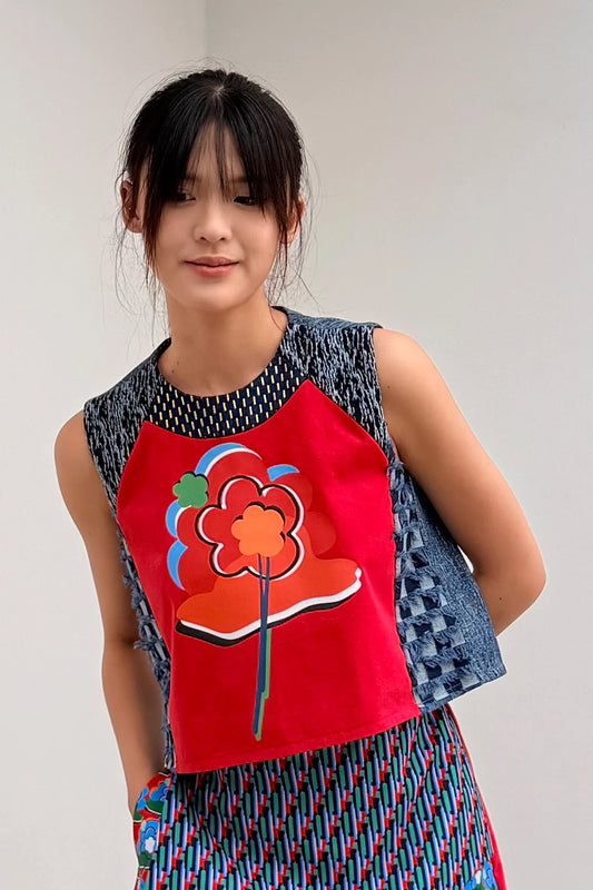 LUNAR 2026 TT04 || LUNAR CROPPED TOP - BEV C multi label store