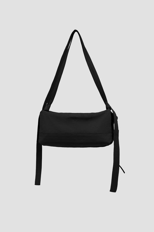 Medium Loaf Nylon Bag (Black) - BEV C multi label store