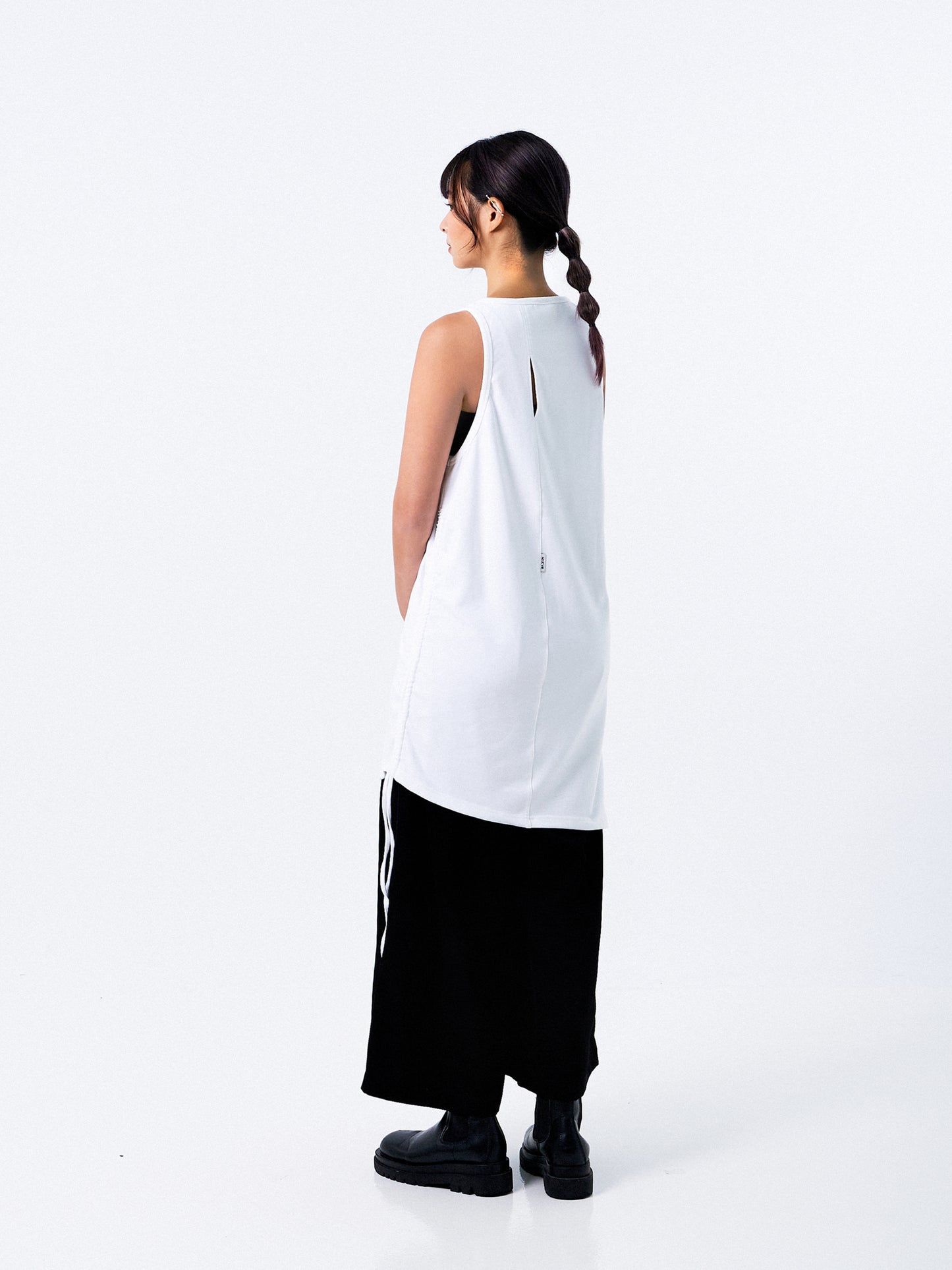 OVERSIZED GATHERED TANK TOP