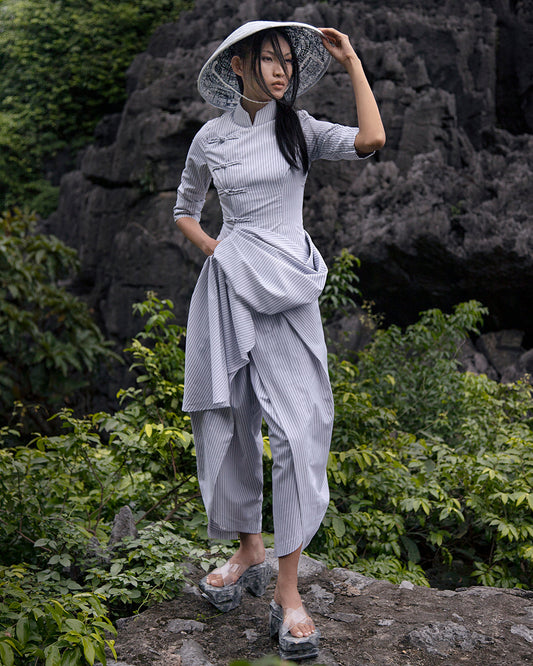 Áo Săm Dhoti (White Pinstripes)