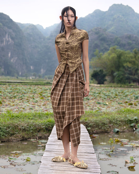 Kebaya Săm (Brown Pheonix)