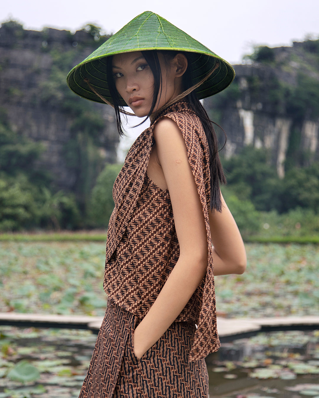 Baju Sbăi Mandarin (Batik)