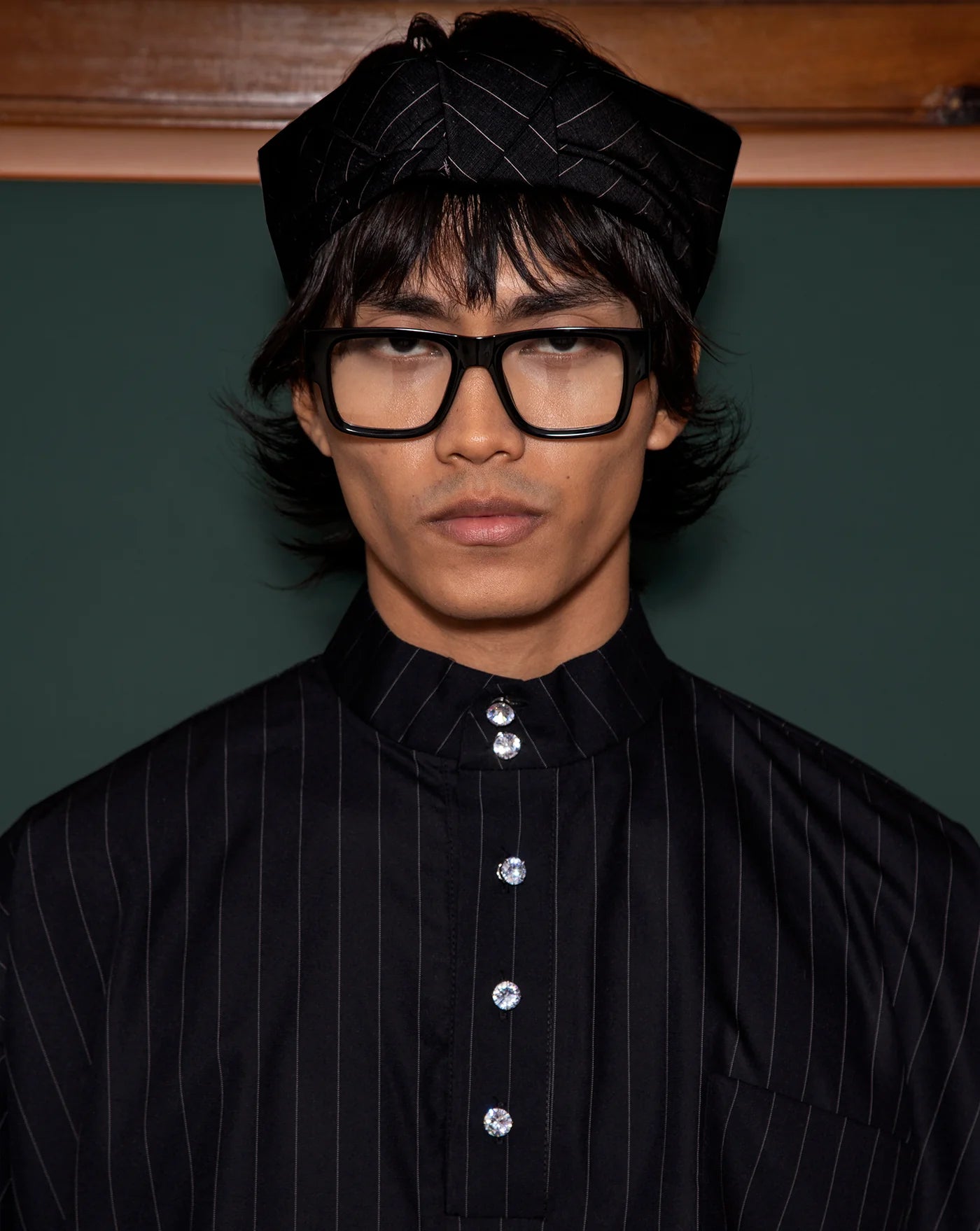 Baju Melayu Oversaiz Cekak Musang (Navy Pinstripes)