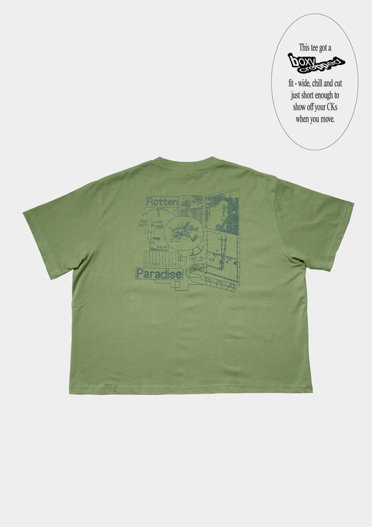 FREQUENCY CROPPED TEE IN GREEN