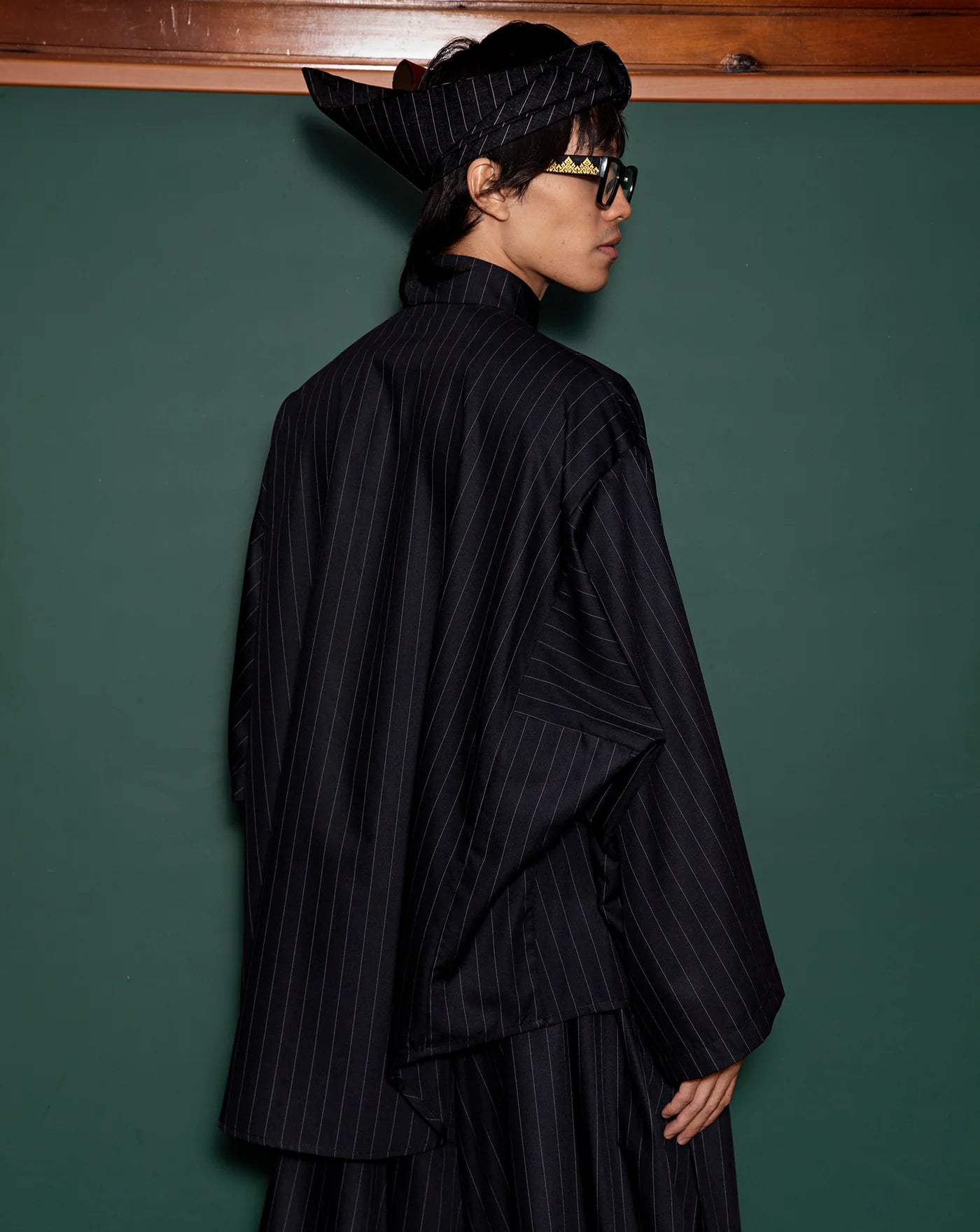 Baju Melayu Oversaiz Cekak Musang (Navy Pinstripes)