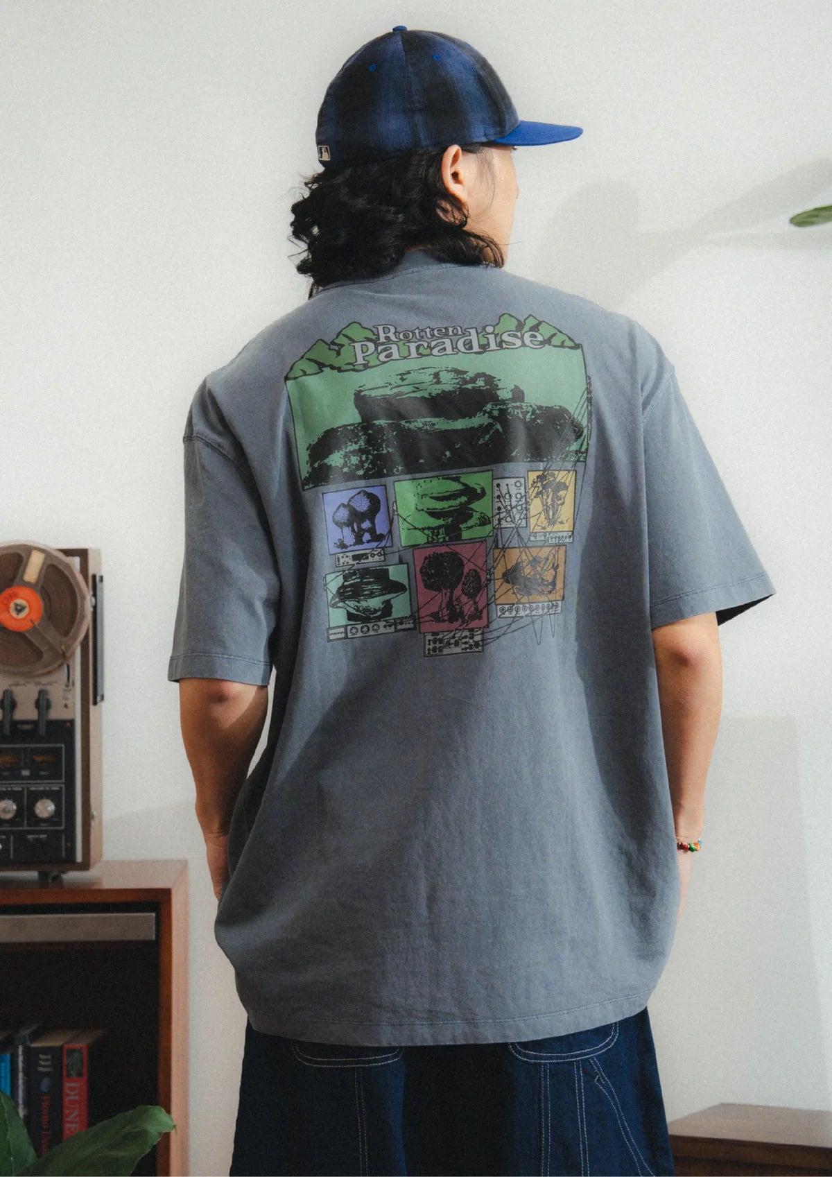 MOUNTAIN TEE WASHED IN GREY