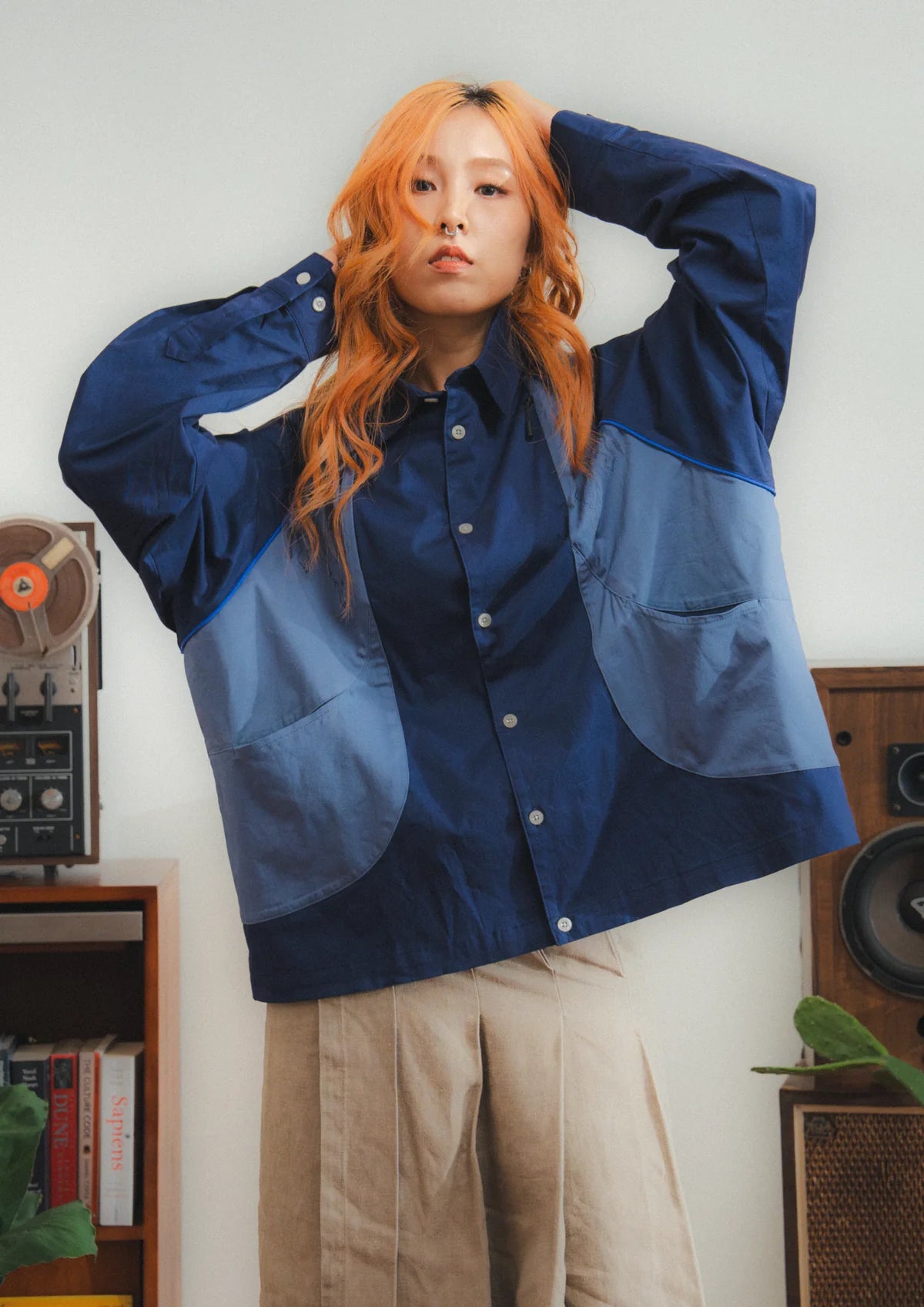 SPEAKER L/S SHIRT IN BLUE