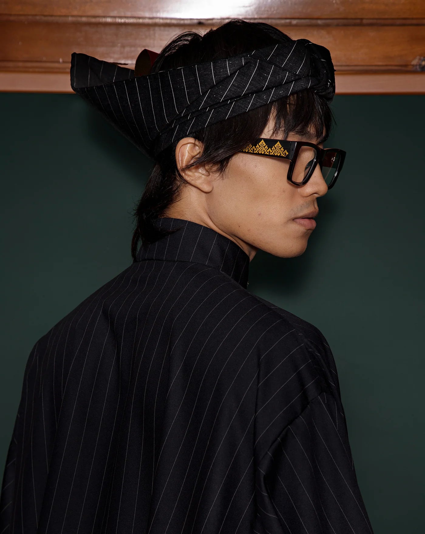 Baju Melayu Oversaiz Cekak Musang (Navy Pinstripes)