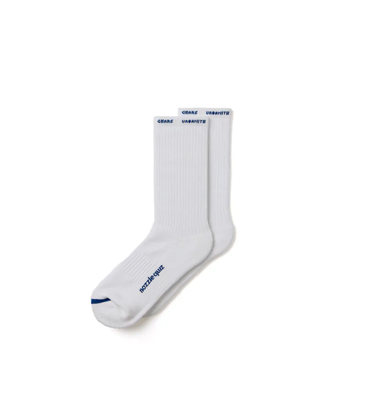 White - Essential Mid Socks