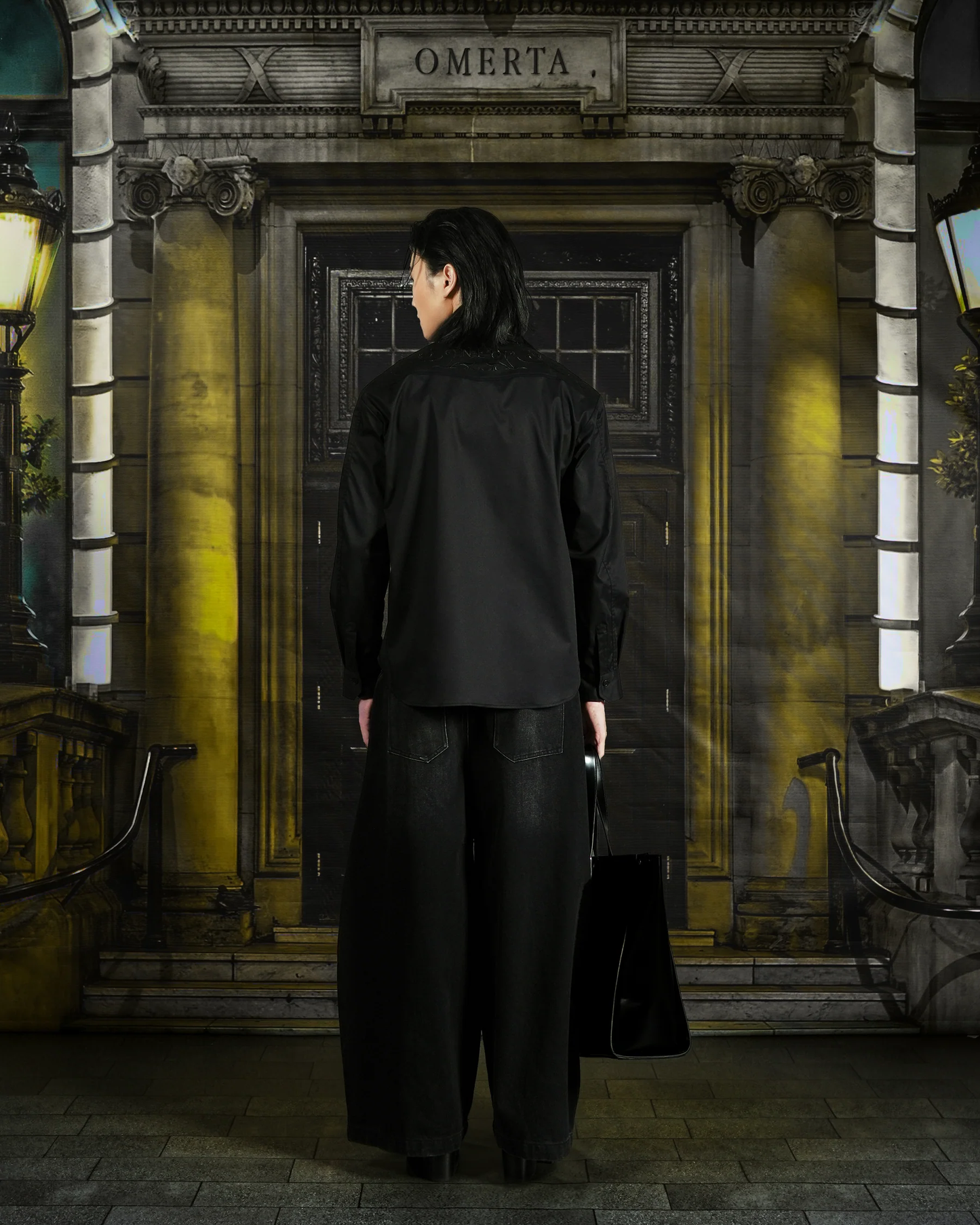 N E O VOL.2_CH.2 EMBROIDERED SHIRT - BLACK