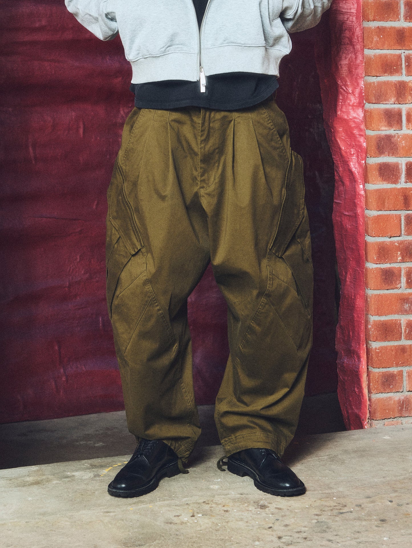 abp. CARGO BIGGIE PANT OLIVE