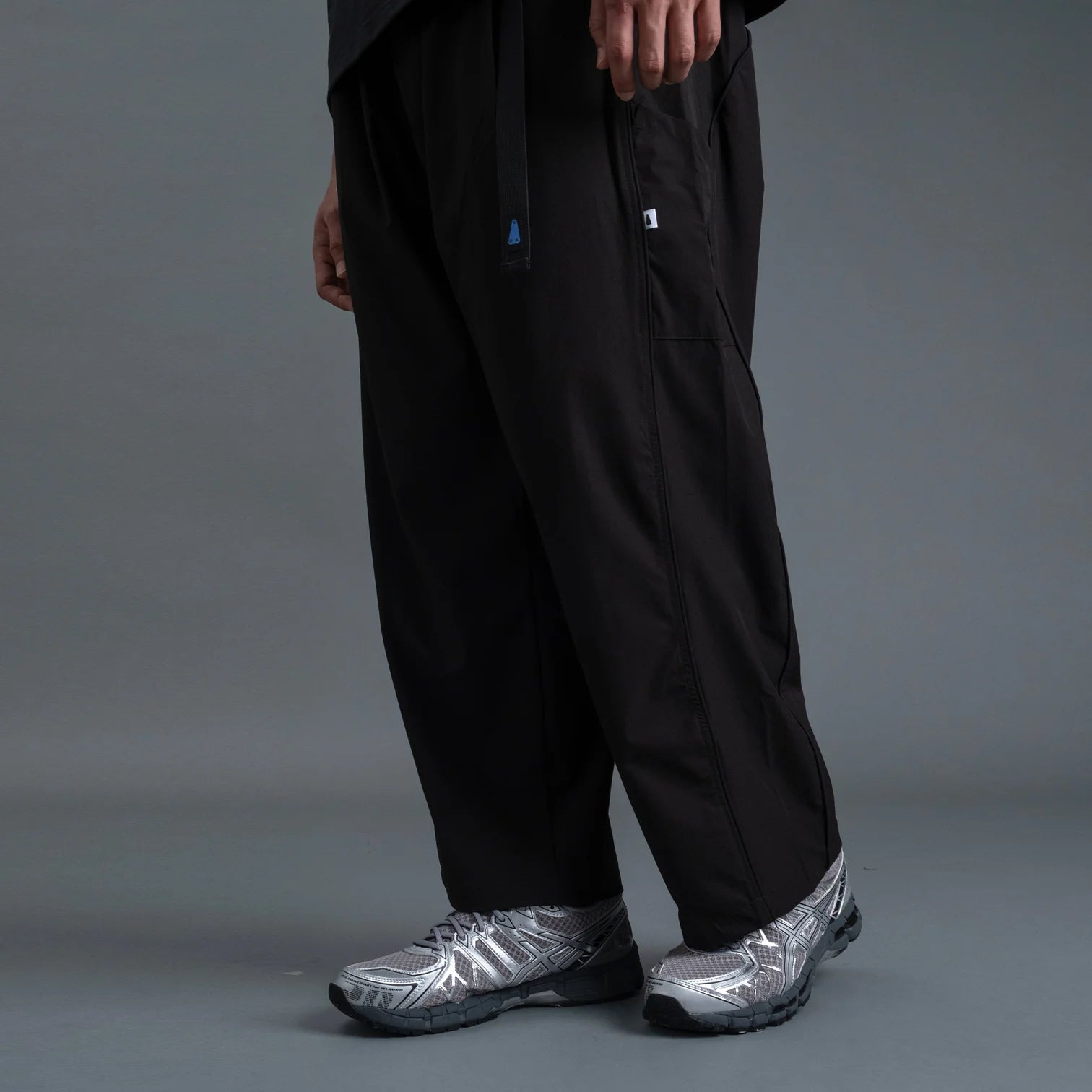 Panel Pants / Nylon – Black - BEV C multi label store