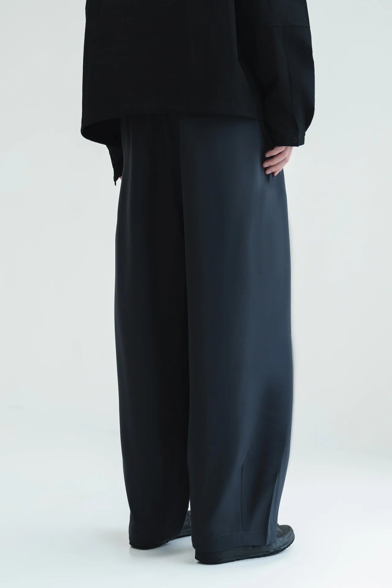 Gender Neutral Cocoon Trousers (Poly / Dark Grey)