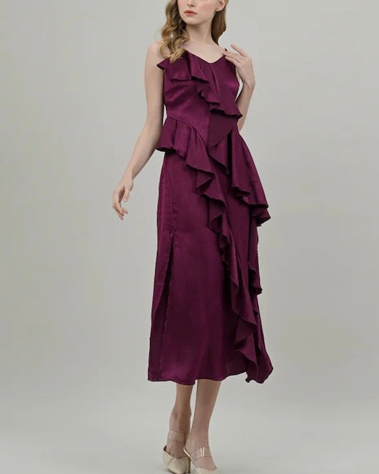 TABITHA IN MAGENTA