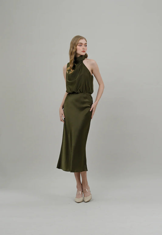 HERA IN OLIVE